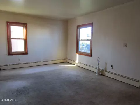 2542 Augustine Ave, Schenectady, NY 12306 photo 15