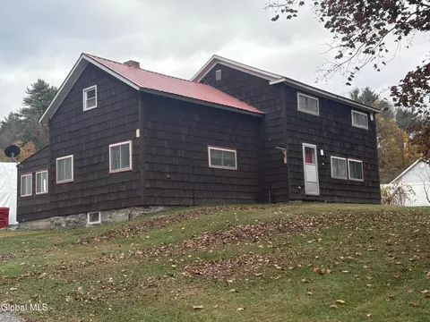 308 Nys Route 9n, Ticonderoga, NY 12883