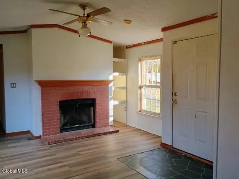 52 Howards Way, Argyle, NY 12809 photo 4