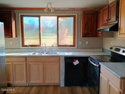 52 Howards Way, Argyle, NY 12809 photo 3