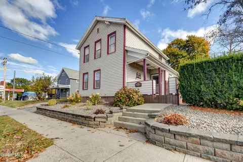 380 N Main St, Gloversville, NY 12078
