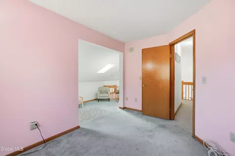 Bedroom - 7 Lea Ct, Schenectady, NY 12309 photo 7 of 7