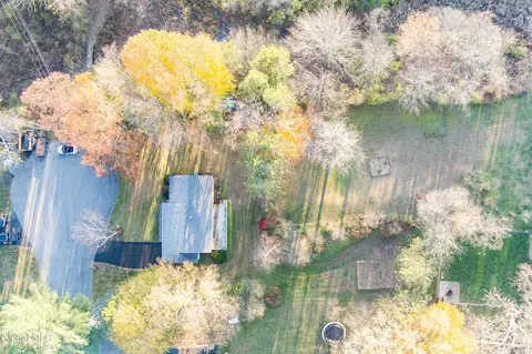 View/Area - 10 Dawn Dr, Glenville, NY 12302 photo 6 of 6