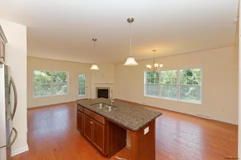302 Kristina Loop, Troy, NY 12180 photo 19