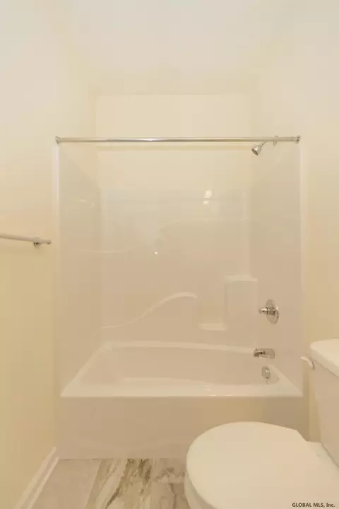 302 Kristina Loop, Troy, NY 12180 photo 34