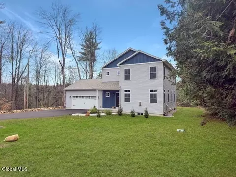 177 Greene Rd, Greenfield, NY 12833