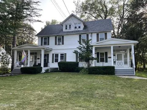7 Snowden Ave # -9, Delmar, NY 12054