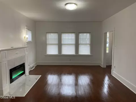 Living - 1185 Ardsley Rd, Schenectady, NY 12308 photo 1 of 7