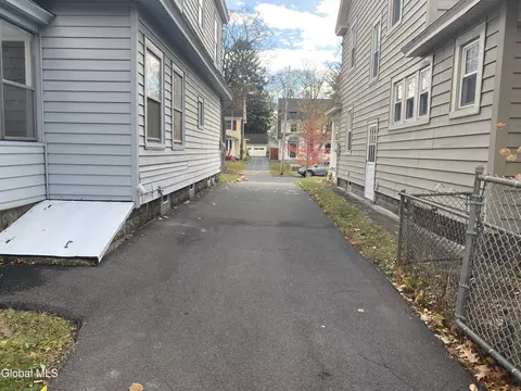 Other - 1185 Ardsley Rd, Schenectady, NY 12308 photo 3 of 21