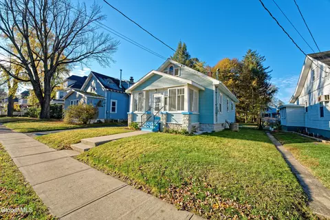 105 Sacandaga Rd, Scotia, NY 12302 photo 2