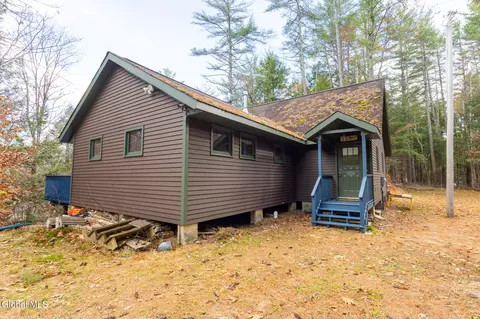 1190 River Rd, Warrensburg, NY 12885