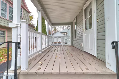 11 Vley Rd, Scotia, NY 12302 photo 3