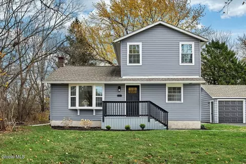 2256 N Old Post Rd, Castleton On Hudson, NY 12033