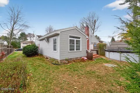532 Wayne Pl, Delmar, NY 12054 photo 10