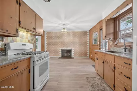532 Wayne Pl, Delmar, NY 12054 photo 31