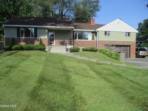 1005 Brunswick Pl, Schenectady, NY 12303