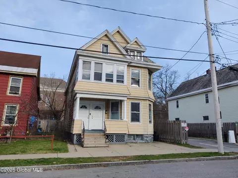 113 Degraff St, Schenectady, NY 12308 photo 2