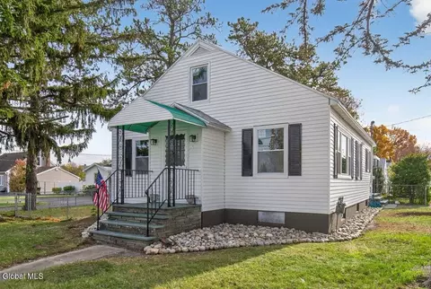 231 Mariaville Rd, Rotterdam, NY 12306