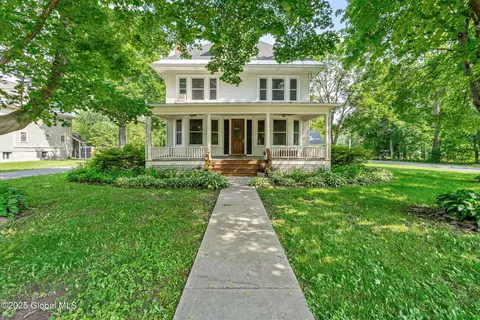 252 Main St, Schoharie, NY 12157