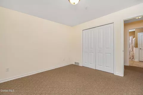 Bedroom - 140 Paddock Cir, Schenectady, NY 12306 photo 7 of 7