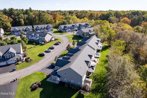 View/Area - 140 Paddock Cir, Schenectady, NY 12306 photo 1 of 5