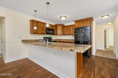 Kitchen - 140 Paddock Cir, Schenectady, NY 12306 photo 3 of 3