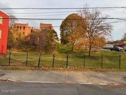 2 Hoosick Street, Troy, NY 12180