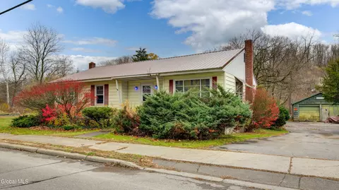 37 Reid St, Fort Plain, NY 13339