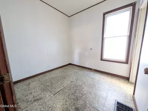 Other - 16 Paulding St, Schenectady, NY 12308 photo 4 of 13