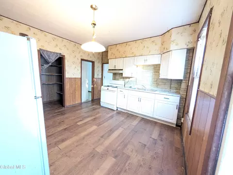 Kitchen - 16 Paulding St, Schenectady, NY 12308 photo 2 of 4