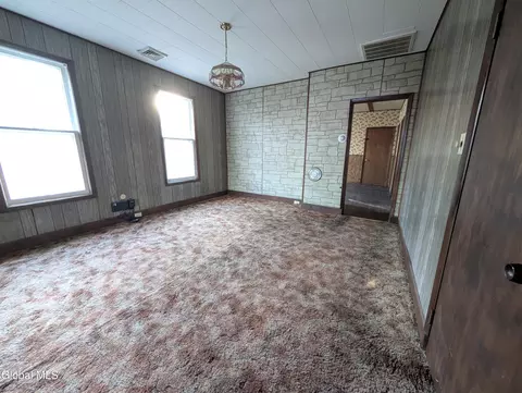 Living - 16 Paulding St, Schenectady, NY 12308 photo 5 of 6