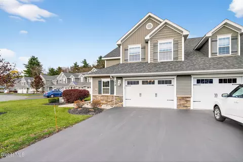 178 Paddock Cir, Schenectady, NY 12306 photo 25