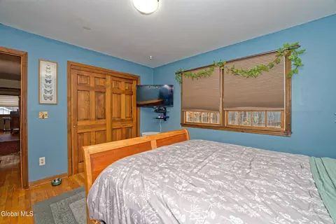 8 Raspberry Dr, Malta, NY 12020 photo 37