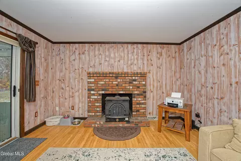 8 Raspberry Dr, Malta, NY 12020 photo 25