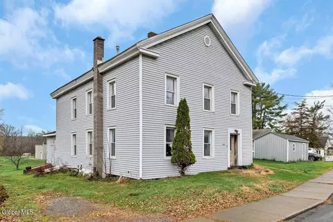 Exterior - 5009 State Route 40, Argyle, NY 12809 photo 3 of 4