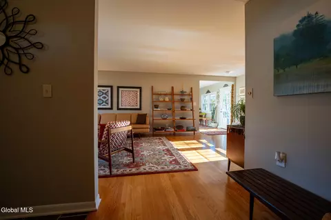 481 Huron Rd, Delmar, NY 12054 photo 7
