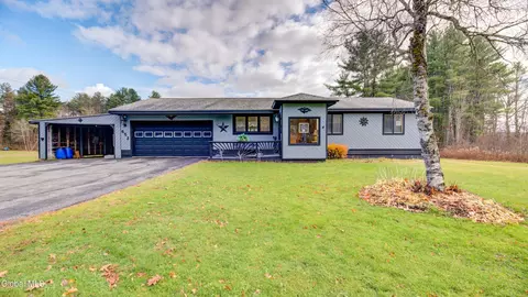 652 County Hwy 122, Gloversville, NY 12078