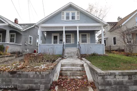 1318 Stanford St, Schenectady, NY 12308