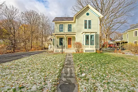116 Lark St, Altamont, NY 12009