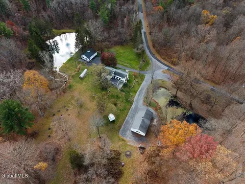 View/Area - 424 Gower Rd, Schenectady, NY 12302 photo 8 of 9