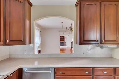 Kitchen - 424 Gower Rd, Schenectady, NY 12302 photo 3 of 6