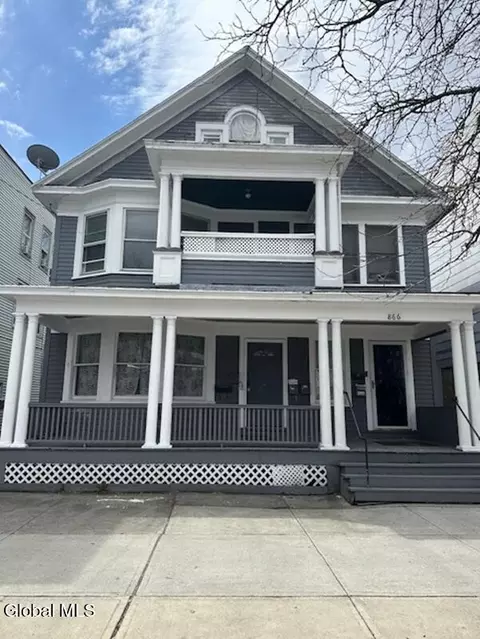 866 Madison Ave, Albany, NY 12208