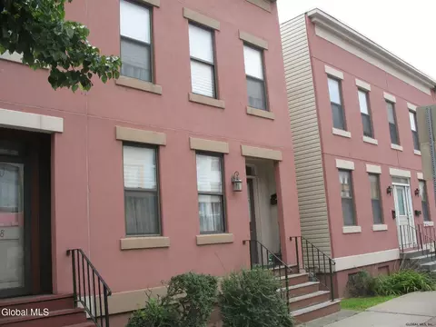 128 S Pearl St, Albany, NY 12202
