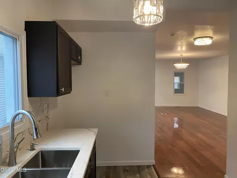 Entry Way - 1084 Webster St, Schenectady, NY 12303 photo 4 of 7