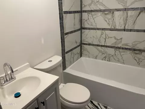 Bath - 1084 Webster St, Schenectady, NY 12303 photo 5 of 6