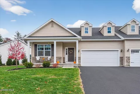 4 Linden Ct, Ballston Lake, NY 12019