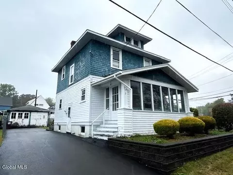 2 Miller Ave, Troy, NY 12180