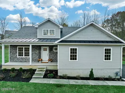 518 Pinewoods Ave, Troy, NY 12180