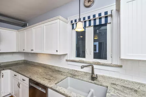 Kitchen - 815 Wright Ave, Schenectady, NY 12309 photo 3 of 3