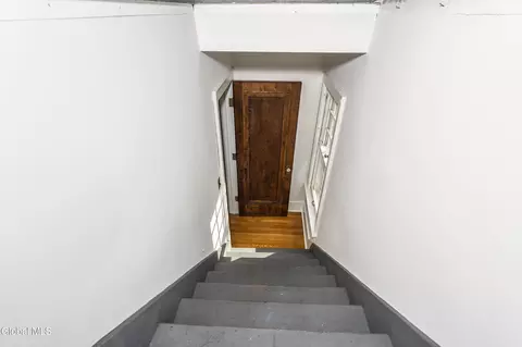 Entry Way - 815 Wright Ave, Schenectady, NY 12309 photo 7 of 7